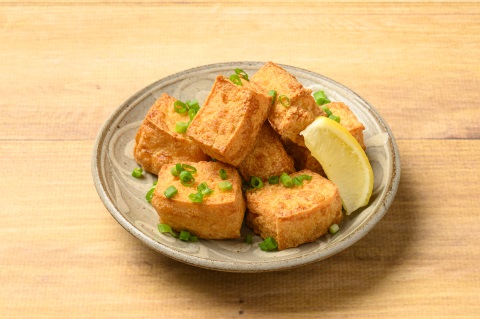 島豆腐のガーリック揚げ