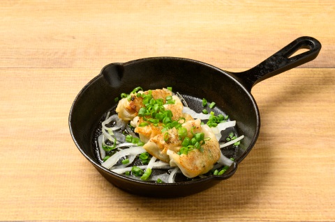 鉄板焼き一口餃子5個